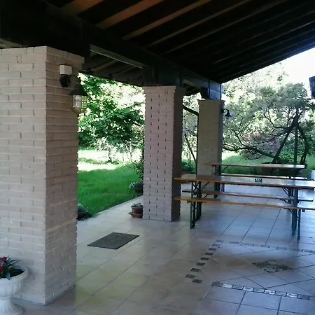 Alloggio per agriturismo Agriturismo Ai Due Pioppi